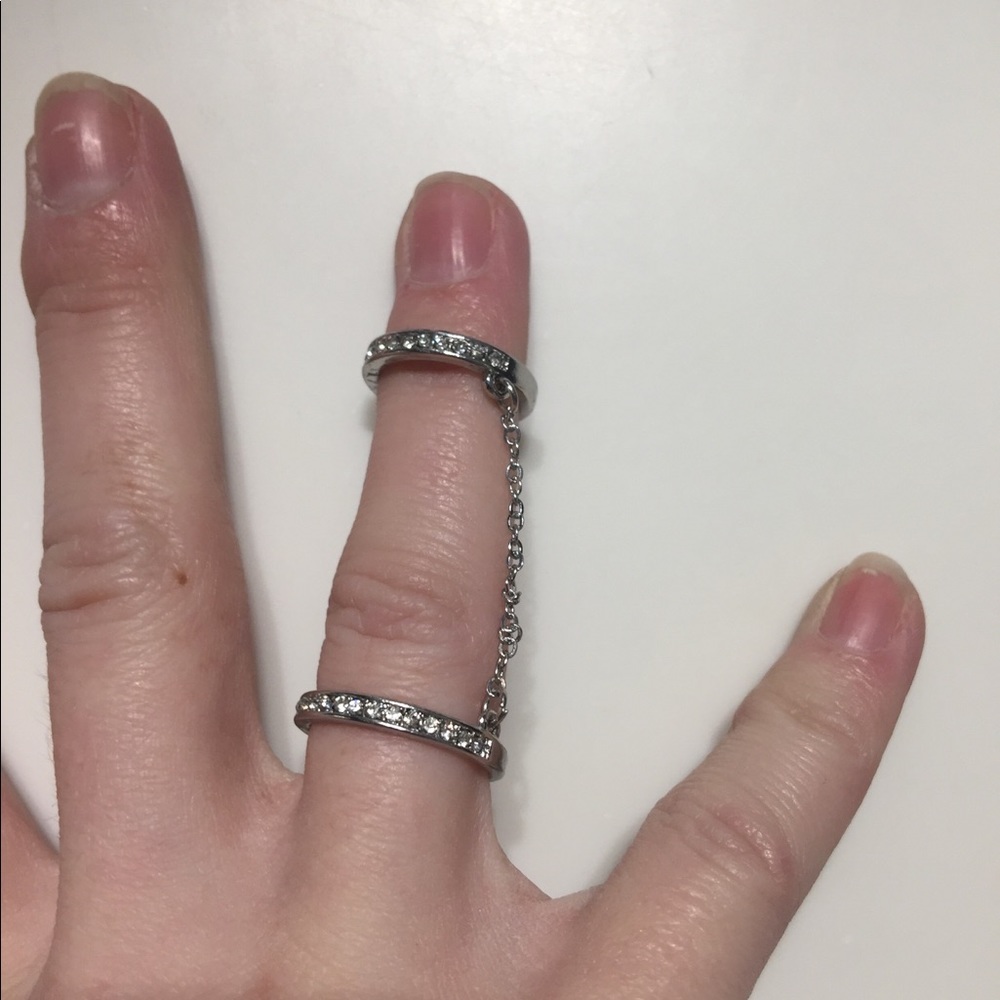 Silver ring - Picture 3 of 3